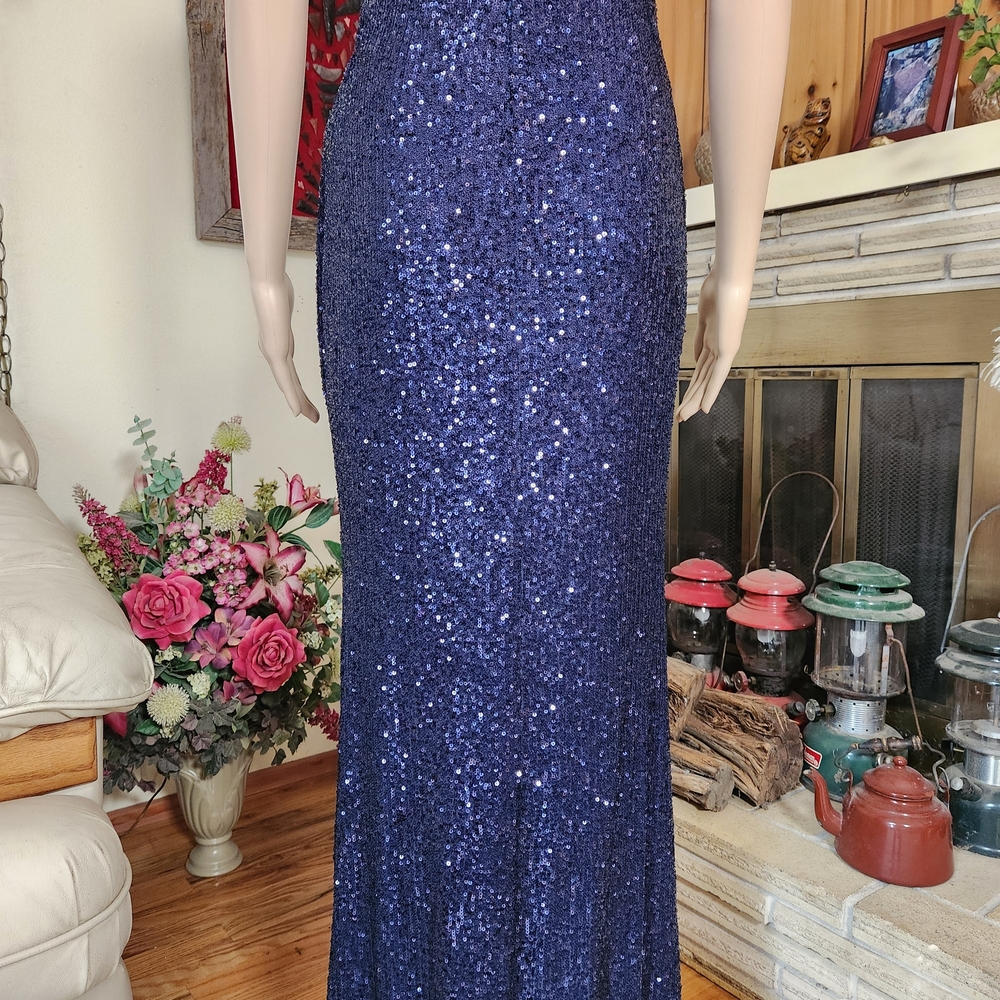 Stunner Boutique Liana Sequin Gown - Navy Blue (L) - Picture 8 of 11